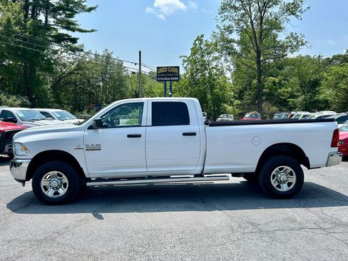 Used 2015 RAM 2500 Tradesman w/ Chrome Appearance Group image 5