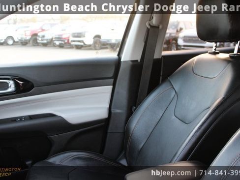 Used 2022 Jeep Compass Limited image 33