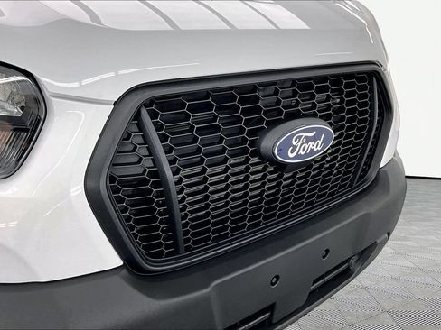 Used 2026 Ford Transit 150 Low Roof RWD image 29
