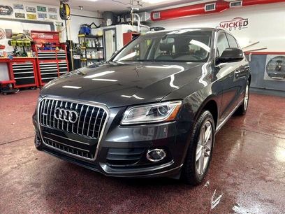 Used 2017 Audi Q5 2.0T Premium Plus w/ Technology Package