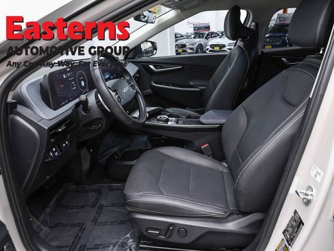 Used 2023 Kia EV6 Wind AWD/4WD image 14