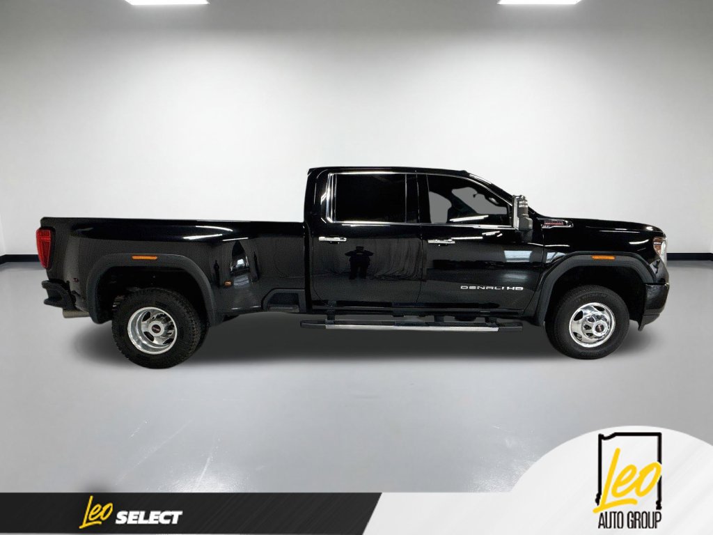 Used 2023 GMC Sierra 3500 Denali w/ Denali Ultimate Package AWD/4WD image 6