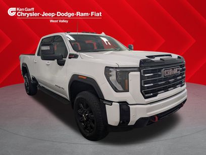 Used 2025 GMC Sierra 3500 AT4 w/ AT4 Premium Plus Package