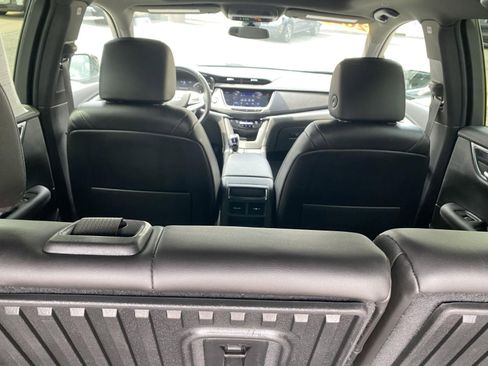 Used 2021 Cadillac XT5 Premium Luxury w/ LPO, Floor Liner Package AWD/4WD image 26