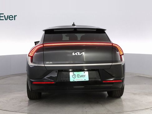 Used 2024 Kia EV6 Wind image 13
