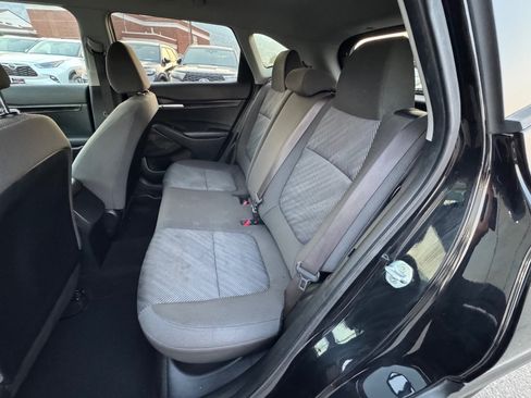 Used 2022 Kia Seltos LX AWD/4WD image 19