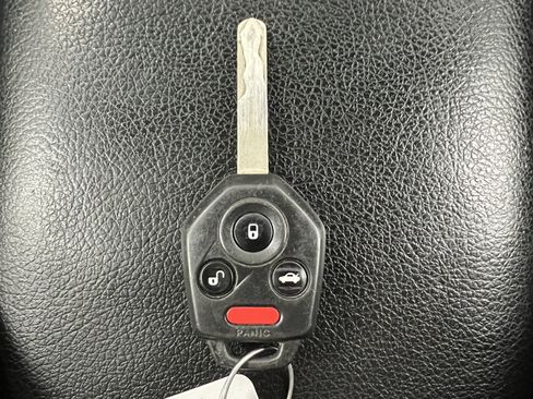Used 2011 Subaru Legacy 2.5i Premium AWD/4WD image 33