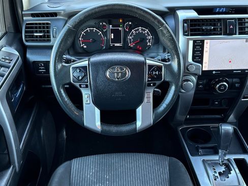 Used 2022 Toyota 4Runner SR5 image 15