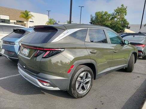 Used 2025 Hyundai Tucson SEL FWD image 4