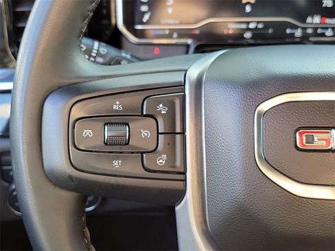 Used 2023 GMC Sierra 1500 Elevation image 5