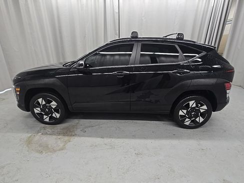 Certified 2024 Hyundai Kona SEL AWD/4WD image 3
