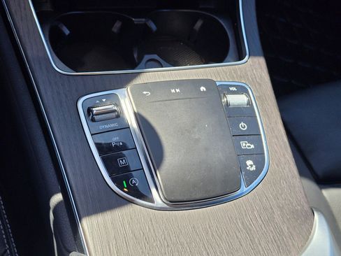 Used 2022 Mercedes-Benz GLC 300 4MATIC image 23