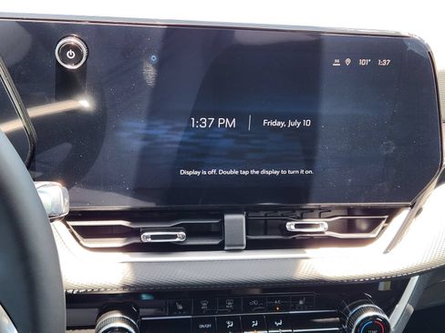 New 2027 Chevrolet Equinox LT FWD image 15