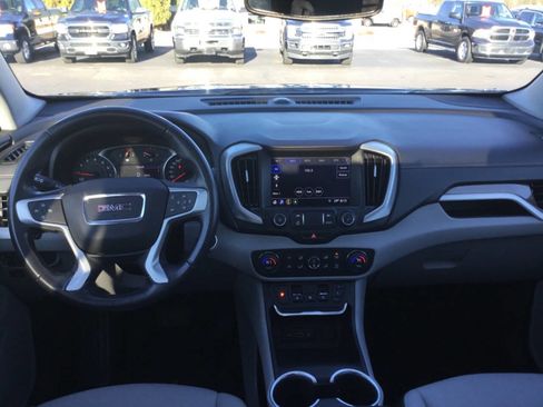 Used 2019 GMC Terrain SLE w/ GMC Pro Grade Package image 10