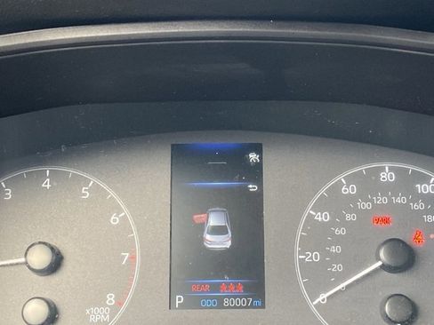 Used 2024 Toyota Corolla LE image 21