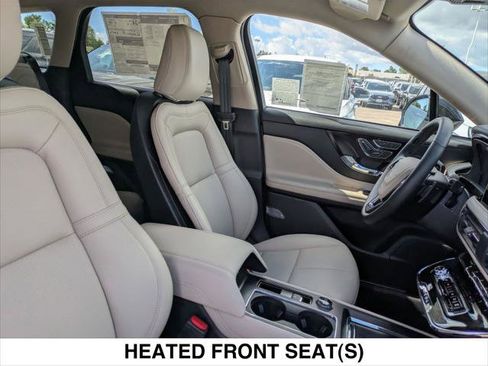 New 2025 Lincoln Corsair Reserve image 14