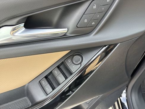 New 2026 Chevrolet Equinox ACTIV w/ Convenience Package III image 24