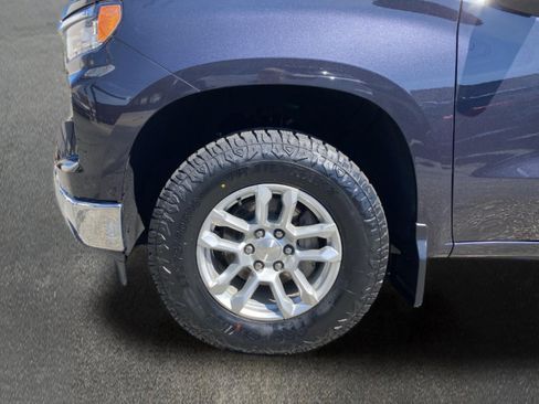 Certified 2023 Chevrolet Silverado 1500 LT AWD/4WD image 11