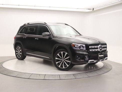 Certified 2023 Mercedes-Benz GLB 250 image 35