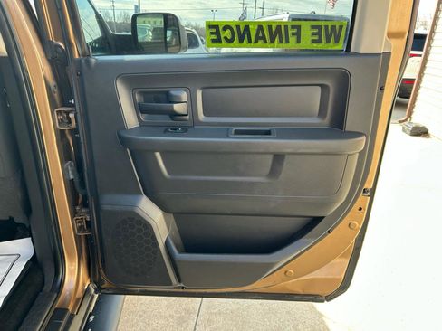 Used 2011 RAM 1500 ST w/ SXT Appearance Group image 15