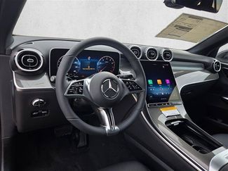 Used 2026 Mercedes-Benz GLC 300 video 3
