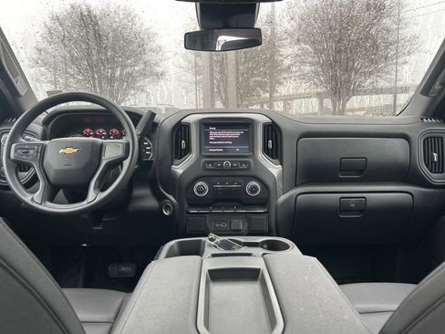 Used 2024 Chevrolet Silverado 3500 W/T image 12