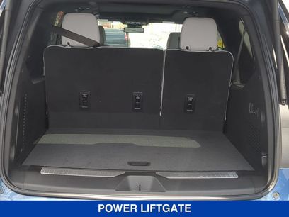 New 2026 Chevrolet Suburban Premier w/ Sun And Tow Package