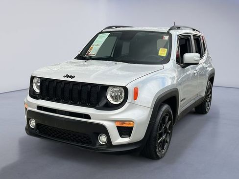 Used 2020 Jeep Renegade Altitude FWD image 1