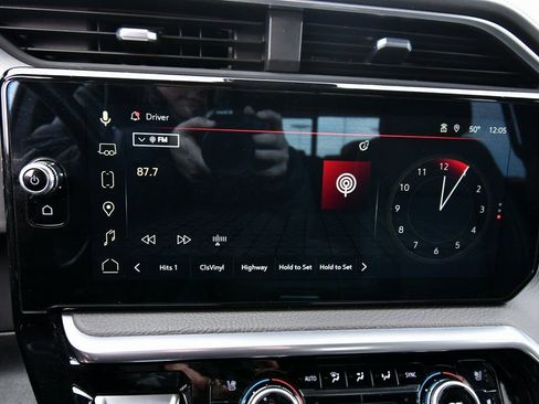 Used 2023 GMC Sierra 1500 Denali w/ Denali Reserve Package AWD/4WD image 42