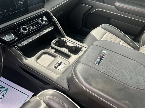 Used 2025 GMC Sierra 2500 AT4X AWD/4WD image 18