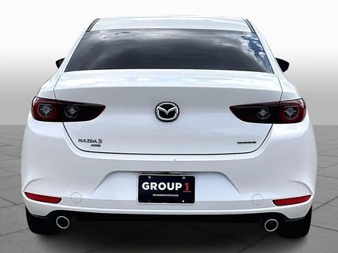 Used 2022 MAZDA MAZDA3 s image 5