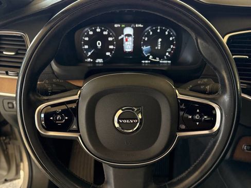 Used 2016 Volvo XC90 T6 Inscription w/ Vision Package image 28