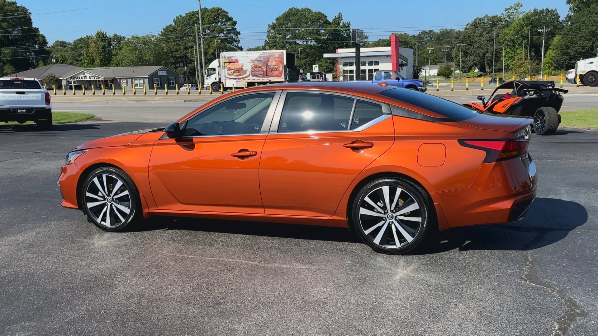 Used 2020 Nissan Altima 2.5 SR FWD image 6