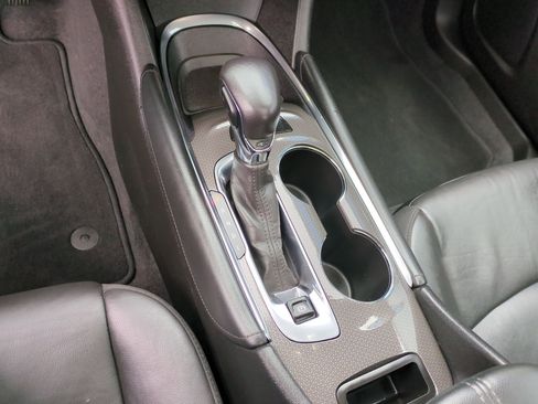 Certified 2022 Chevrolet Malibu LT w/ Leather Package image 15