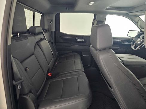 Used 2026 GMC Sierra 1500 SLT w/ SLT Premium Package AWD/4WD image 12