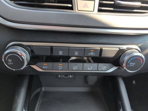 New 2025 Nissan Altima 2.5 SR image 14