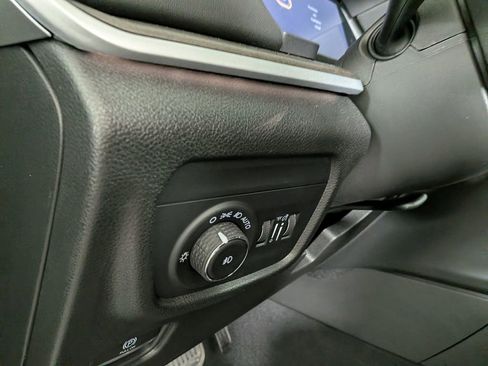 New 2026 Jeep Grand Cherokee L Limited AWD/4WD image 18