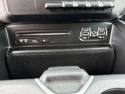 Used 2019 RAM 1500 Big Horn RWD image 24
