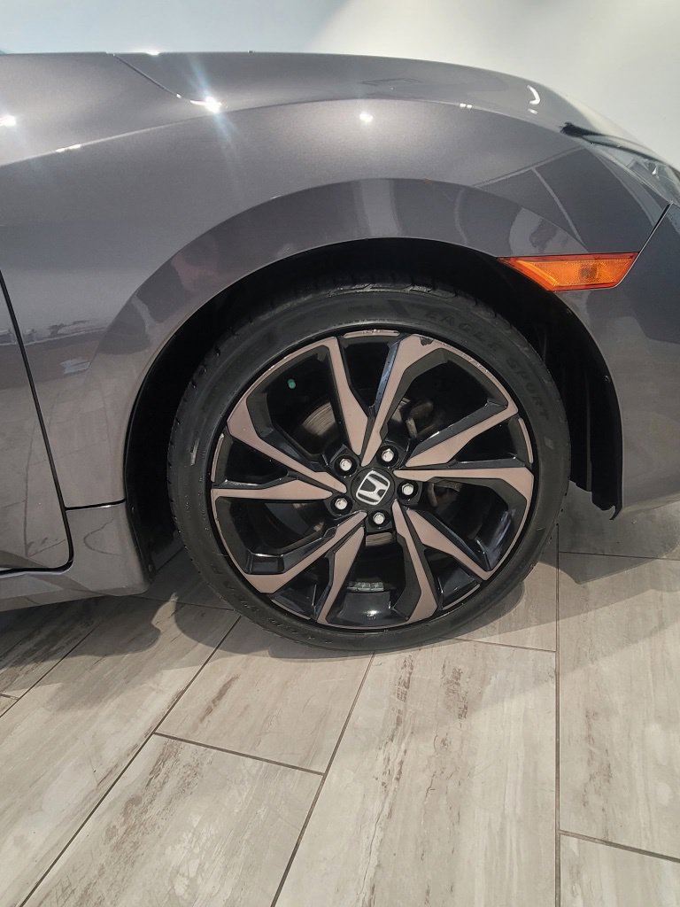 Used 2019 Honda Civic Sport image 10