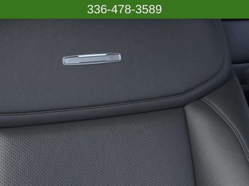 New 2025 Ford Expedition Max Platinum w/ Driver's Package image 16