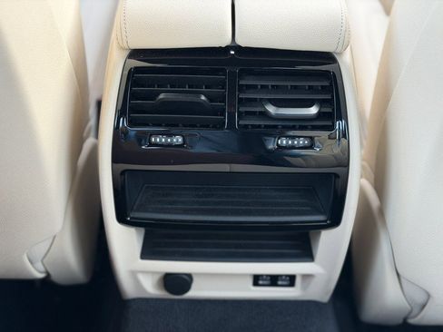 Certified 2023 BMW 540i w/ Premium Package image 24