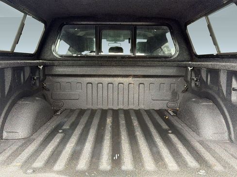 Used 2021 Ford F150 Lariat image 28