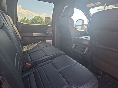 Used 2025 Ford F350 Platinum AWD/4WD image 29