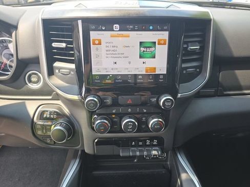 Used 2022 RAM 1500 Big Horn AWD/4WD image 7