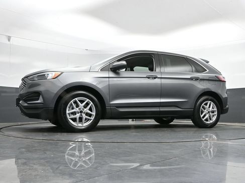Used 2024 Ford Edge SEL AWD/4WD image 43