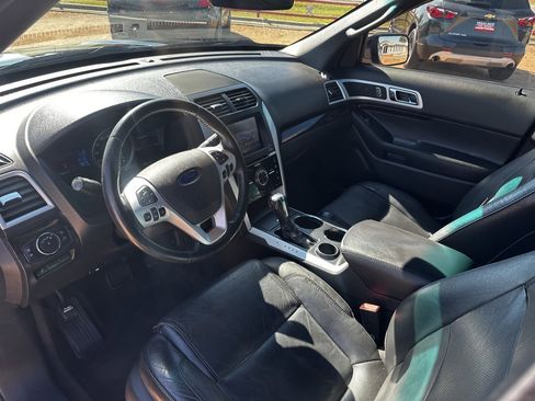 Used 2013 Ford Explorer Limited image 14