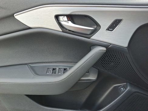 Used 2023 Acura TLX FWD image 12