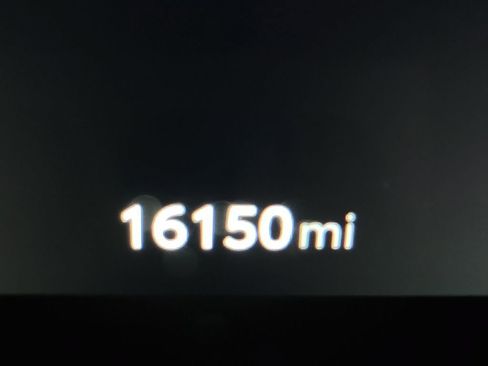 Used 2025 Toyota Camry XLE image 37