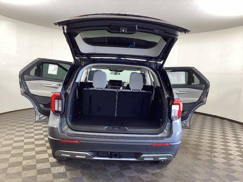 New 2026 Ford Explorer Active w/ Active Comfort Package AWD/4WD image 10