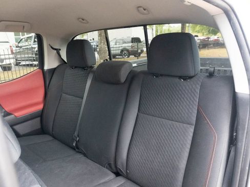 Used 2021 Toyota Tacoma SR5 RWD image 20